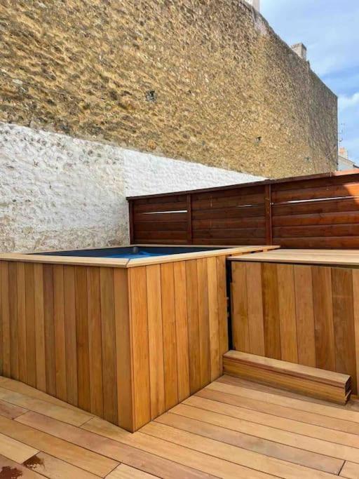Charentaise avec Piscine 20min de la plage - Tonnay-Charente Extérieur photo